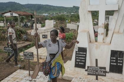 Un cementerio en Bangui, la capital de la República Centroafricana, el 1 de noviembre de 2022. (Mauricio Lima/The New York Times)