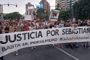 Reclaman justicia por Sebastián Villarreal, asesinado por motochorros a los que rogó que no lo mataran
