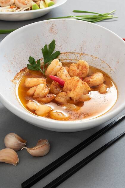 Un clásico de siempre, langostinos al ajillo.