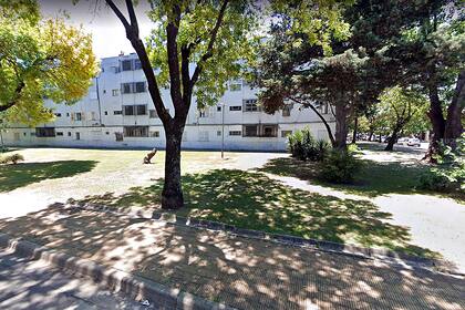 .Un complejo de departamentos fue escenario del doble crimen en Villa Pueyrredón