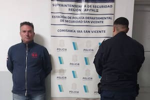 Detuvieron a un adolescente acusado de organizar un atentado a un colegio y promover el nazismo: cómo era su plan - Image 2