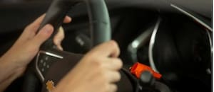 El momento en que un conductor ebrio saturó el alcoholímetro durante un control de tránsito