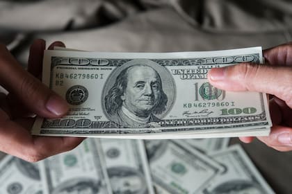 Un contundente 73% de la población califica las condiciones económicas actuales del país como "malas"