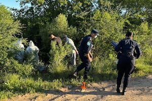 Mataron a una adolescente de un tiro en la cabeza en una fiesta clandestina en Quilmes - Image 3