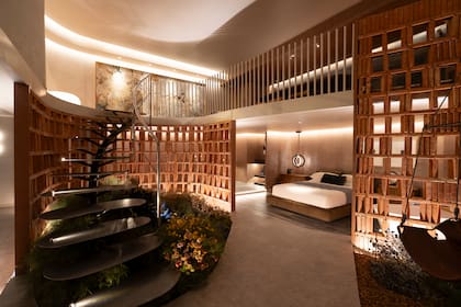 Un departamento de alquiler, recreado en el Espacio 27 por Momento Estudio de Arquitectura y Sierra Muebles. La propuesta es que la arquitectura baje la voz para que mente y cuerpo hagan lo mismo.