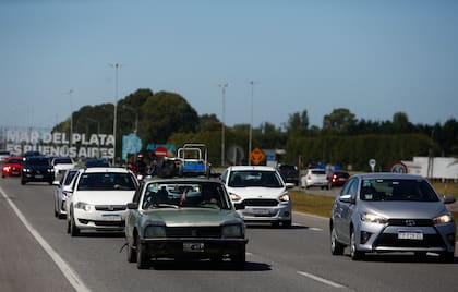 Un día de sol despide a los turistas en la costa atlántica