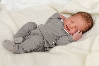 Un día después de su nacimiento se difundieron los primeros retratos oficiales del principito