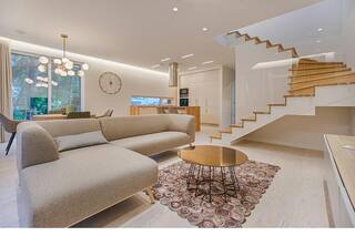 El impactante descubrimiento que realizó un arquitecto al poner un “triángulo” en un departamento