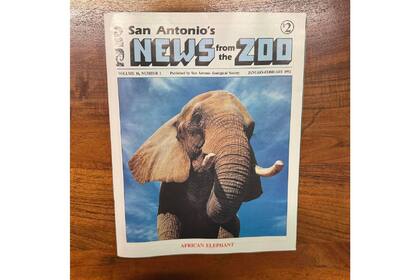 Un documento antiguo del zoológico de San Antonio fue redescubierto dentro de una cápsula del tiempo