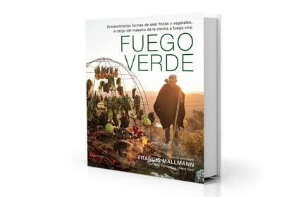 Un domo repleto de verduras y frutas de todo tipo, en la portada de su nuevo libro Fuego Verde