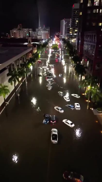 Un dron captó las inundaciones en Fort Lauderdale, Florida