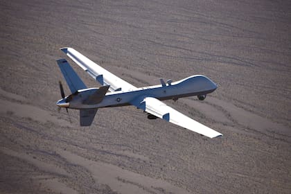 Un dron MQ-9 Reaper durante una maniobra de entrenamiento 