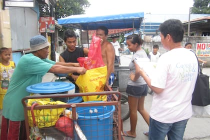 Un elemento crucial del programa de manejo de desechos sólidos de la ciudad es el establecimiento de MFRs, un requisito ampliamente ignorado de la ley de manejo de desechos sólidos ecológicos existente en el país