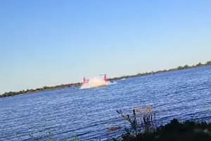 Un empresario murió luego de que el helicóptero que manejaba cayera al río Paraná