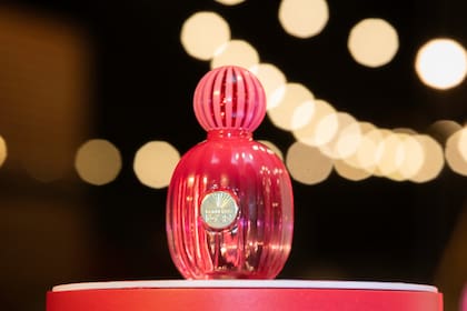 Un envase elegante y delicado.