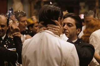 Presencia intimidante: revelan por qué Prada L’Homme Intense es el perfume de Michael Corleone