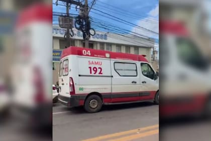 Un estudiante entró armado a una escuela en Brasil, mató a dos empleados y dejó varios compañeros heridos
