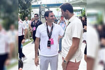 Un fanático se encontró con Roger Federer en el GP de Miami