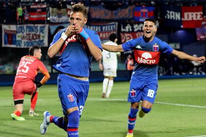 Un festejo de Mateo Retegui, goleador de Tigre y del campeonato