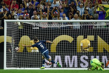 Un festejo: gol a Estados Unidos en la semifinal de la Copa América jugada en ese país en 2016: la Argentina goleó y después perdió la final ante Chile.