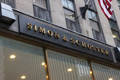 Un fondo de inversión y capital riesgo compró la editorial Simon & Schuster