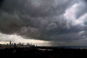 Alerta por tornado, tormentas severas y calor extremo que afectará a estas ciudades de EE.UU.