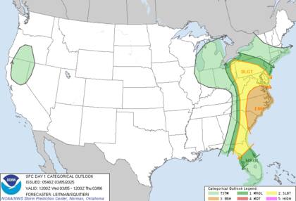 Un frente frío provoca fuertes lluvias y tormentas eléctricas desde Florida hasta Nueva Inglaterra, con riesgo de vientos destructivos y tornados en las Carolinas y Virginia