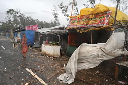 Hay gran cantidad de viviendas que fueron destrozadas por la fuerza con la que el ciclón tocó tierra