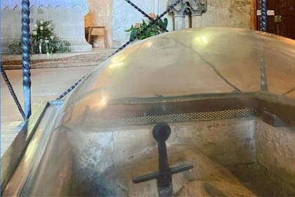 Un grupo de científicos certificó que la composición y la edad del metal se corresponde a la época en que san Galgano habría realizado la acción