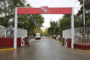Un grupo de psicólogos contiene a los chicos de Independiente en el hospedaje de Villa Domínico, se monitorea la actividad en las redes sociales y se realizan talleres para alertar sobre el grooming