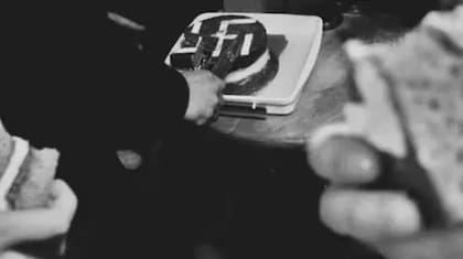 Un grupo neonazi usa clubes deportivos para reclutar jóvenes y construir una "milicia" en Reino Unido, EE.UU. y Europa