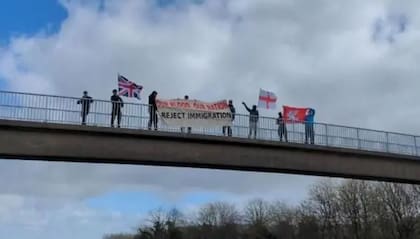 Un grupo neonazi usa clubes deportivos para reclutar jóvenes y construir una "milicia" en Reino Unido, EE.UU. y Europa