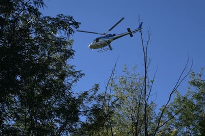 Un helicóptero apoyó los rastrillajes