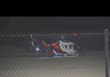 Un helicóptero salvavidas fue captado por medios locales; no se ha confirmado si hay sobrevivientes