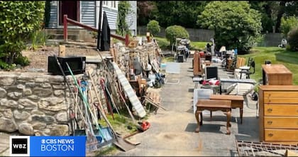 Un hijo debió vender ciertas posesiones materiales de su papá tras internarlo en un asilo. Una de las ventas resultó sorprendente (Captura CBS News)