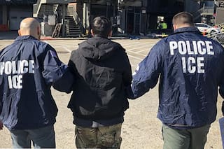 Es elegible para obtener asilo en Canadá, pero quedó atrapado en un centro del ICE