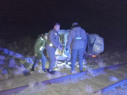 Un hombre alcoholizado contrabandeaba figuritas de Chile a Mendoza y volcó luego de eludir un control policial