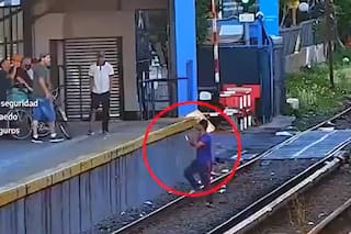 Amenazó con un cuchillo a pasajeros en la estación de Haedo y luego fue detenido