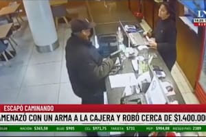 Un hombre asaltó a un local de comida rápida durante el partido de la selección argentina contra Perú