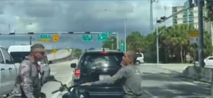 Un hombre atacó con un machete a otro conductor, en Miami