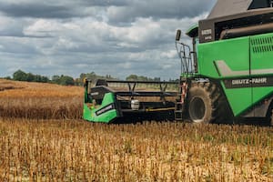 Un hombre de 76 años murió tras chocar contra un tractor que iba con las luces tapadas