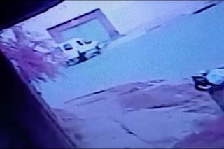 Huían tras asaltar a un policía y mataron de un tiro en la cabeza a un hombre que quiso ayudarlos a cambiar una rueda