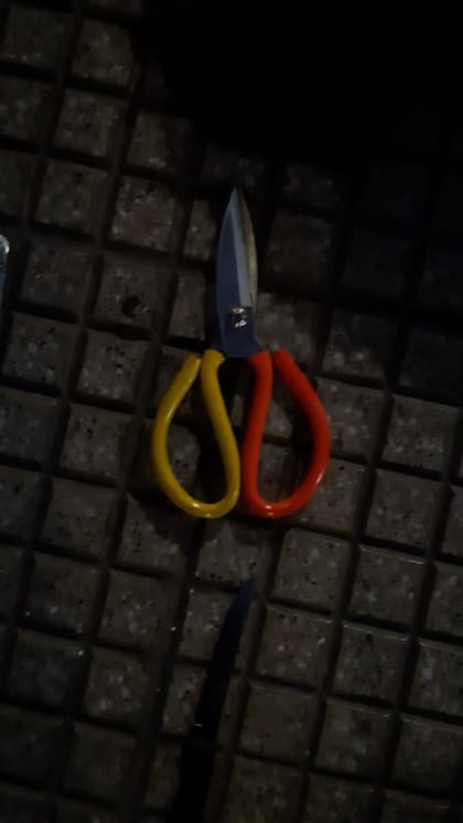 Un hombre fue herido con el filo de una tijera en el pecho, en Recoleta.