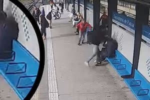 Detienen a un hombre tras una feroz golpiza a una mujer en una estación de tren