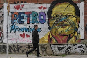Por qué Colombia enfrenta una de las elecciones más decisivas de su historia