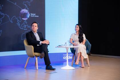 Un imperdible mano a mano entre José del Río y Rebeca Hwang.