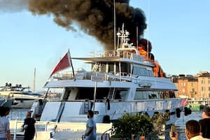 Se incendió el barco de lujo de José Luis Manzano en Saint-Tropez