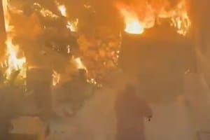 Un incendio en la Facultad de Ciencias Sociales de la UBA obligó a evacuar el edificio