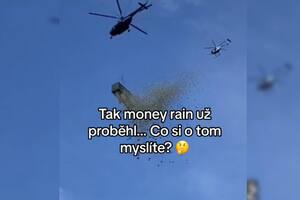 Un influencer lanzó cientos de miles de dólares desde un helicoptero (Captura video)