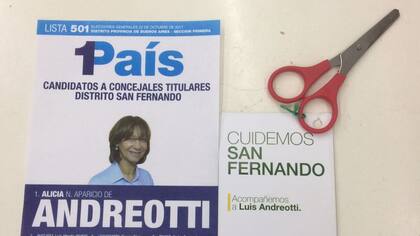 Un intendente massista reparte tijeras para impulsar el corte de boleta